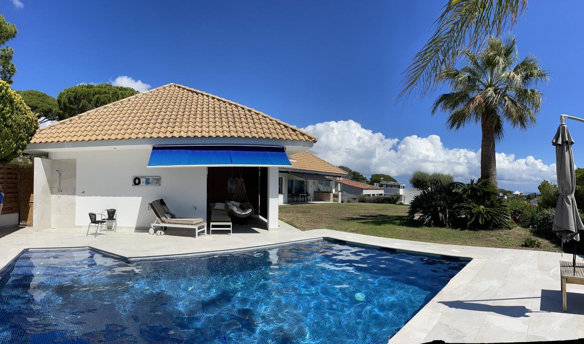 Palm Maresme - Suite With Bathroom And Terrasse With Ocean Views In A Private Villa Vilassar De Dalt Buitenkant foto